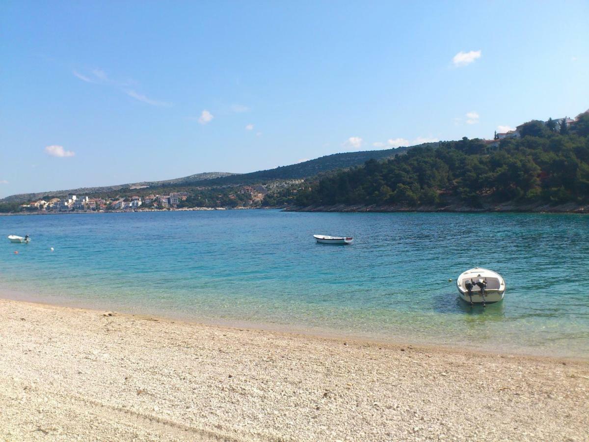 شقة Days@Sea Primošten المظهر الخارجي الصورة